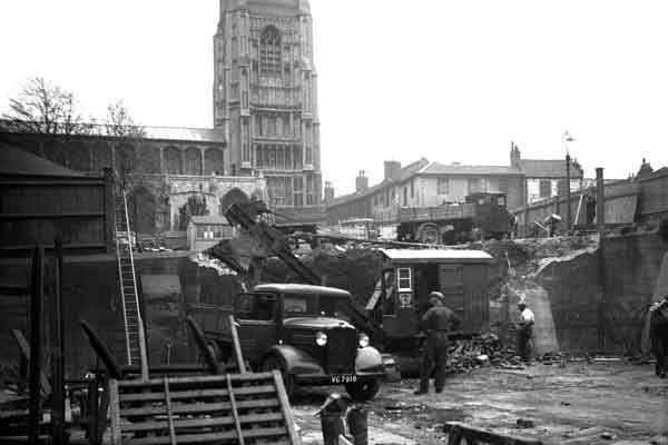 April 1938. Excavating the Old Fish Market