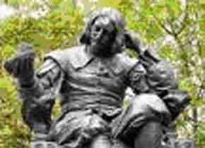 Sir Thomas Browne statue