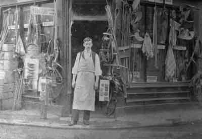 saddler Norwich Market