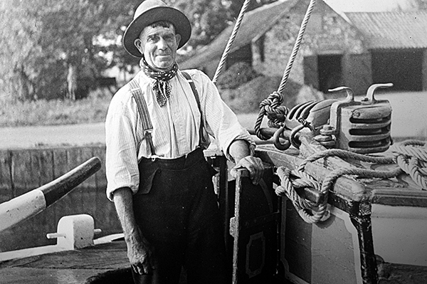 broadsman on norfolk wherry c1900