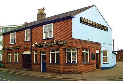 Freemasons' Arms, Hall Road