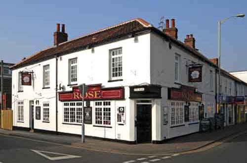 Rose, Queen's Road