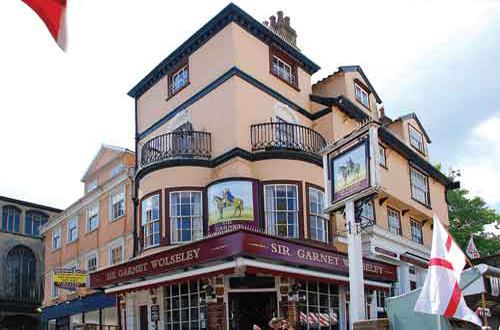 Sir Garnet, Market Place