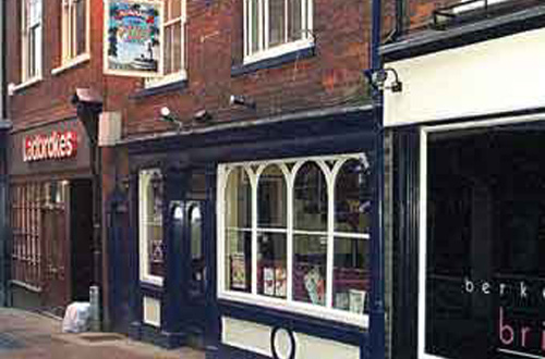 Vine, Dove Street